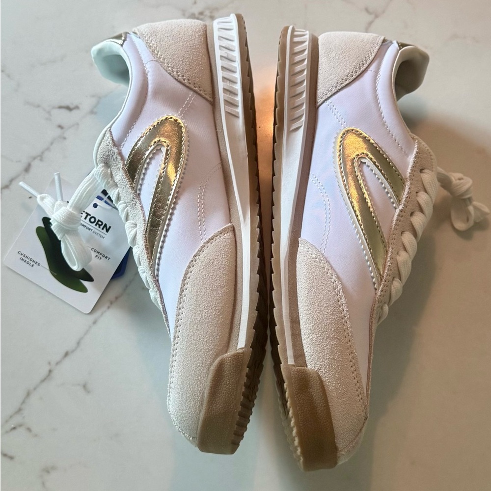 Tretorn Women's Kristine Elite Gold and White Sneakers - Picture 4 of 10
